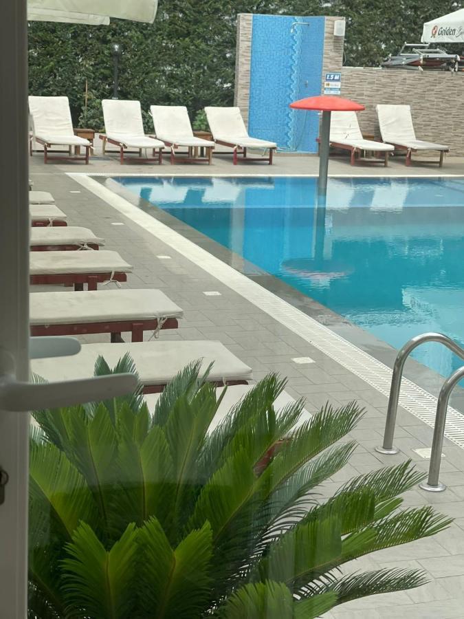 Hotel Rean Golem (Tirana) Exterior foto